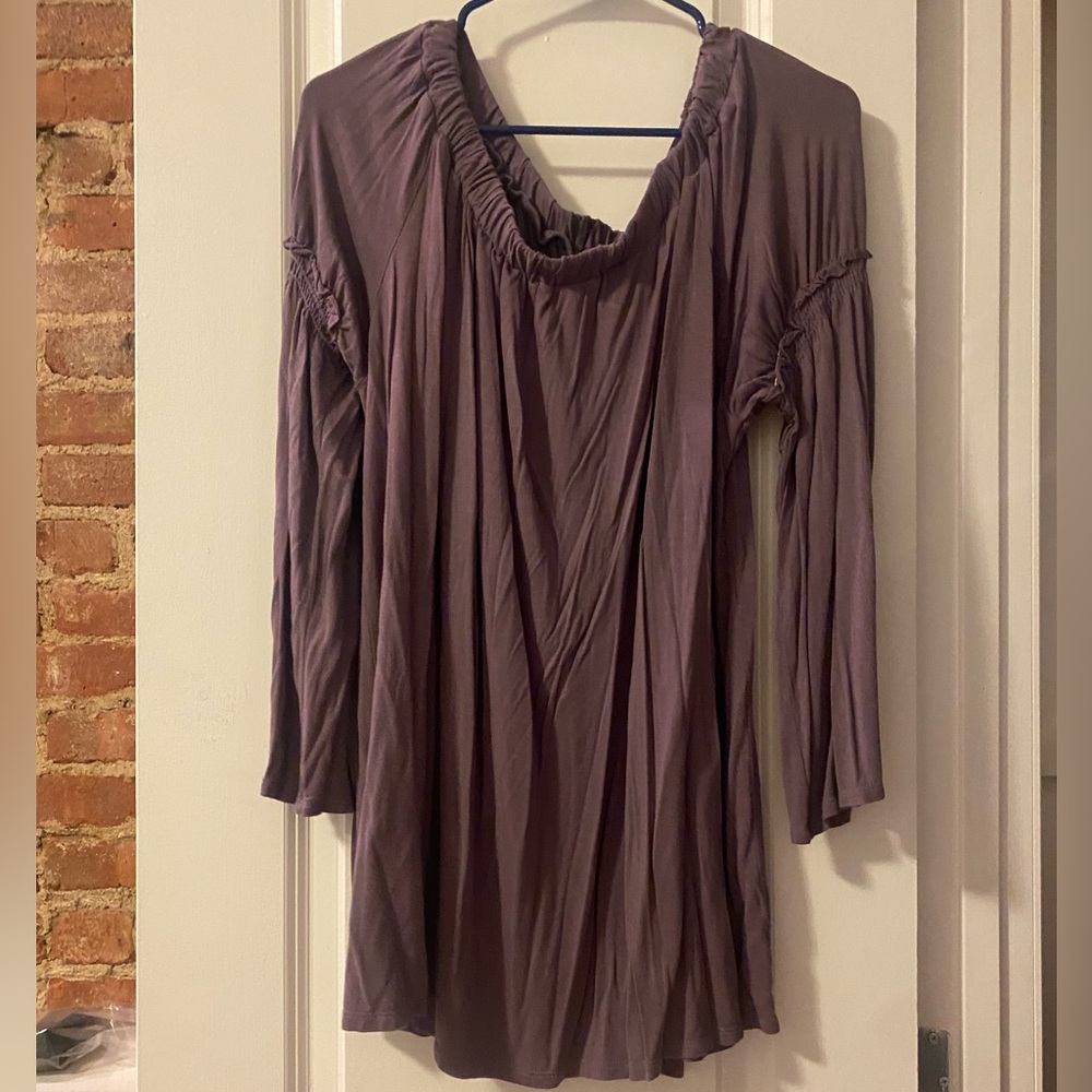 LIKE NEW - boutique, off the shoulder purple top